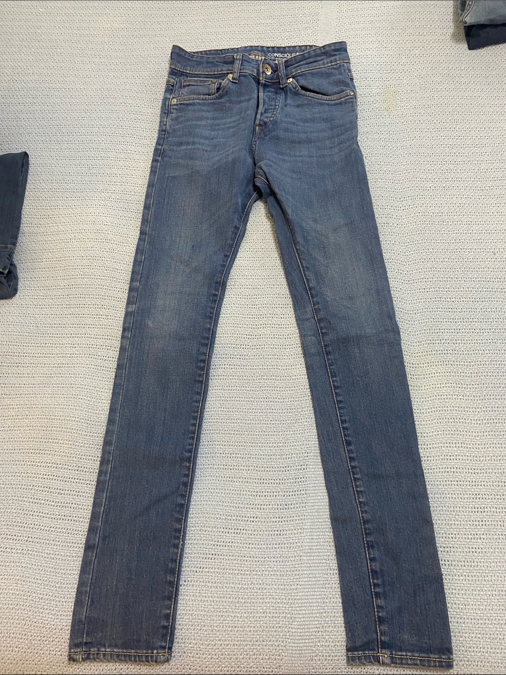 H&M Skinny Jeans in Dark Blue Denim